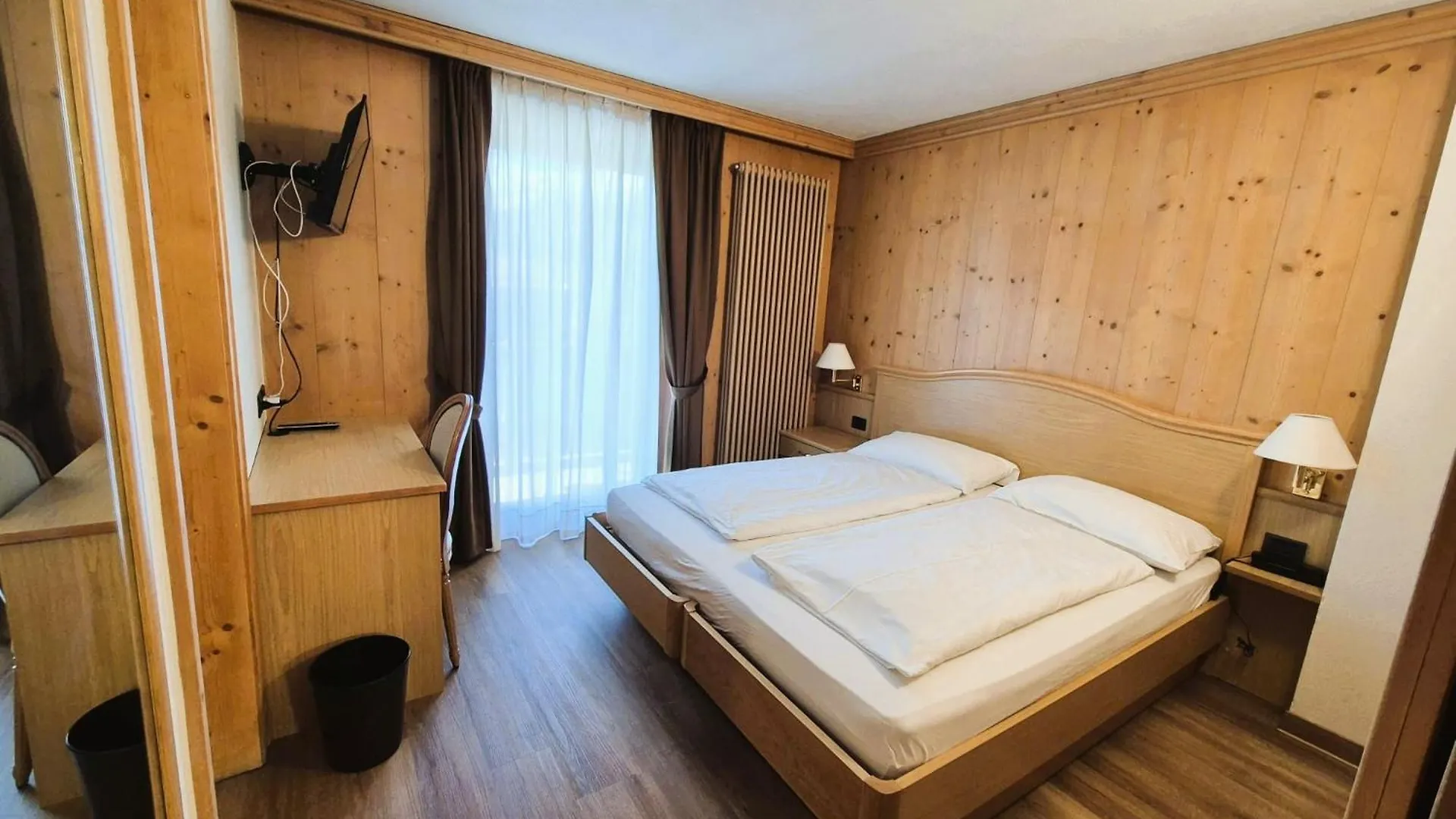 Hotel Angelica Livigno 3*,  Ιταλία