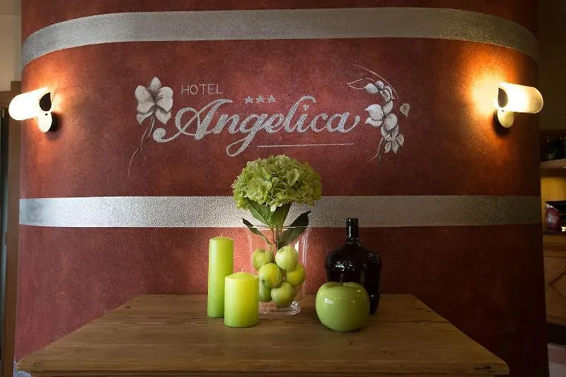 Hotel Angelica Livigno 3*,  Italy